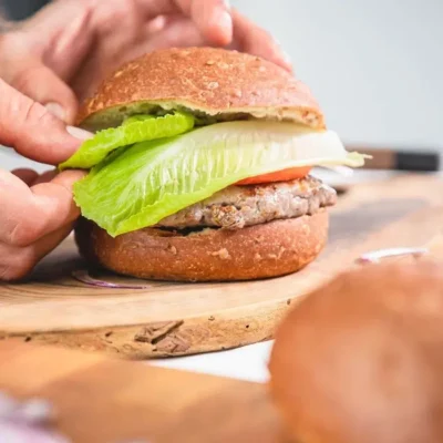 Feeling Ok, Pain Burger aux Sésames Protéiné, 80g – Image 3